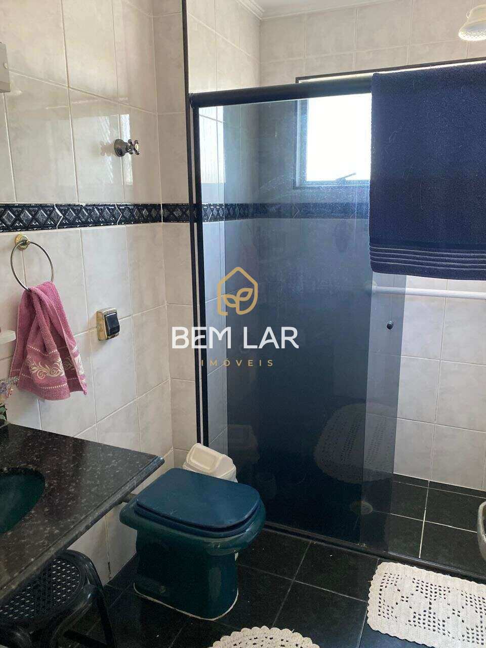 Apartamento à venda com 3 quartos, 74m² - ,