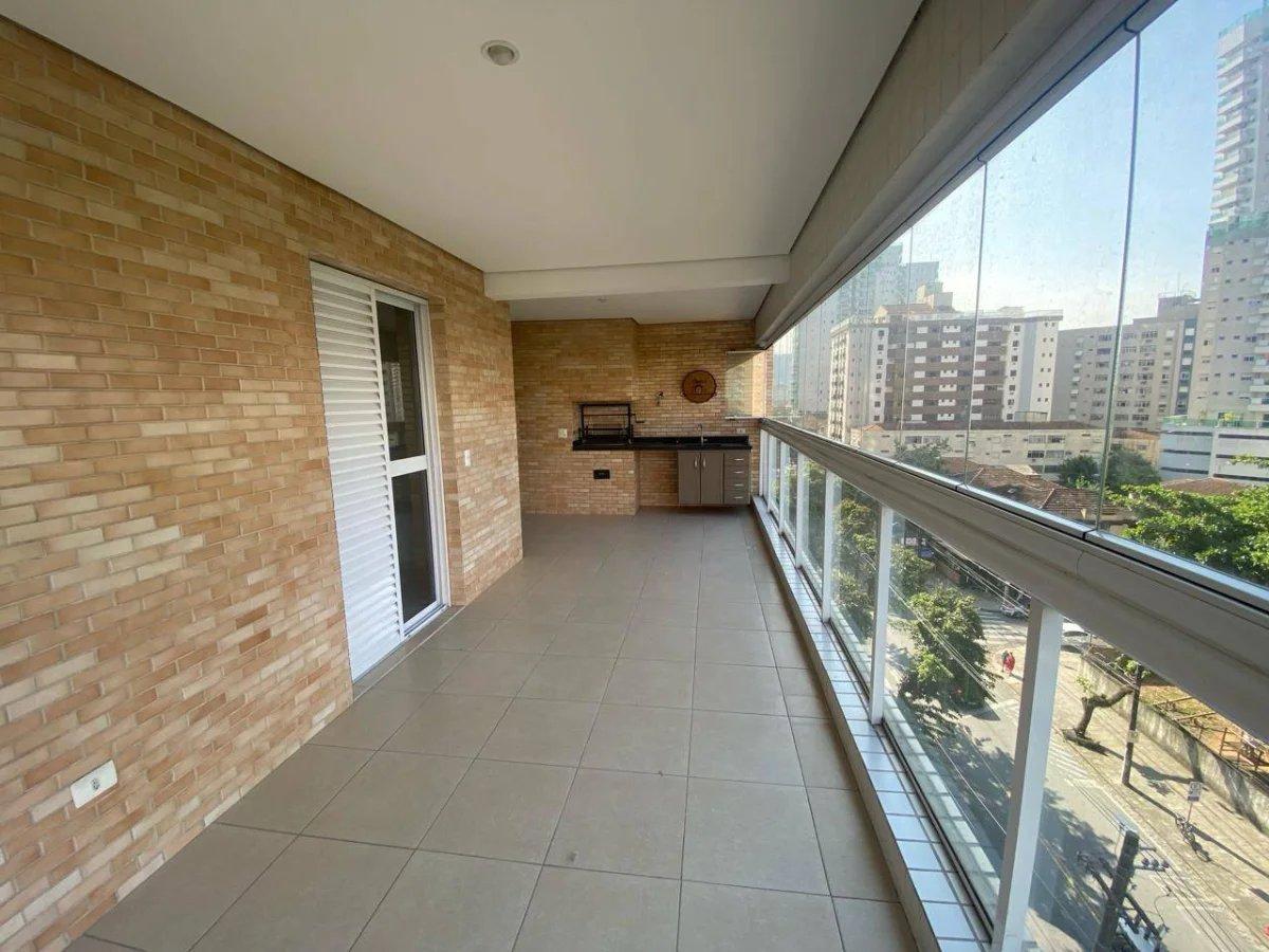  - Apartamento de luxo com 3 quartos, 134m², no Gonzaga.