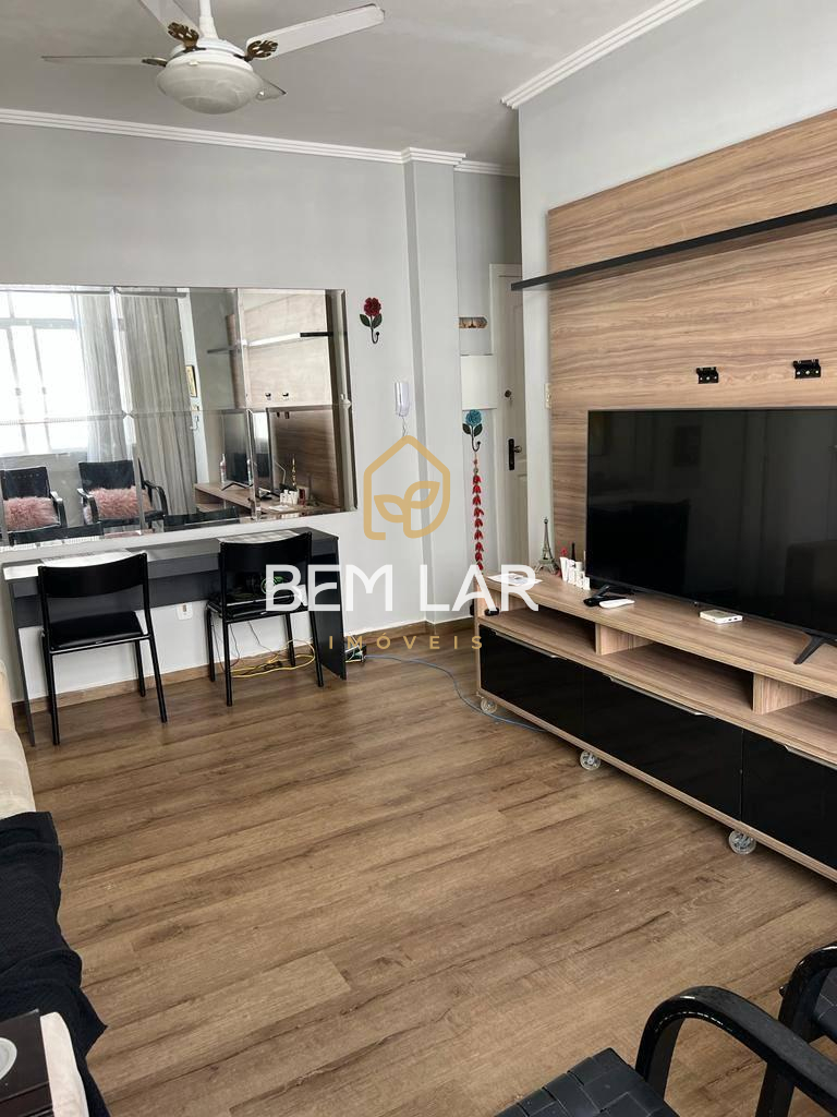  - Apartamento na quadra da praia, andar alto e garagem demarcada