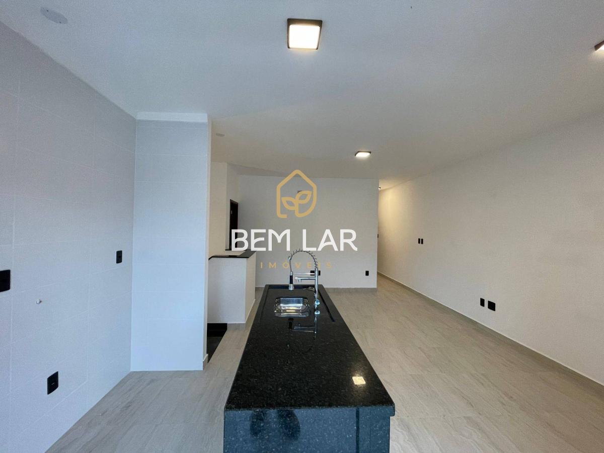 Casa à venda com 3 quartos, 124m² - vila Belmiro,