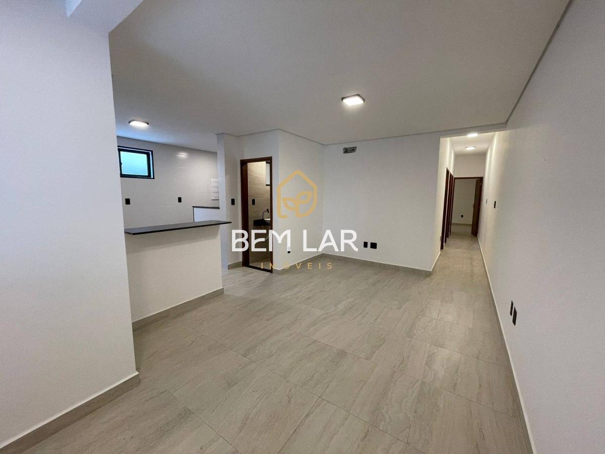 Casa à venda com 3 quartos, 124m² - ,