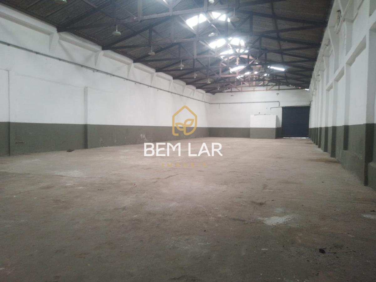 Galpão para alugar, 1032m² - Vila Mathias,Santos