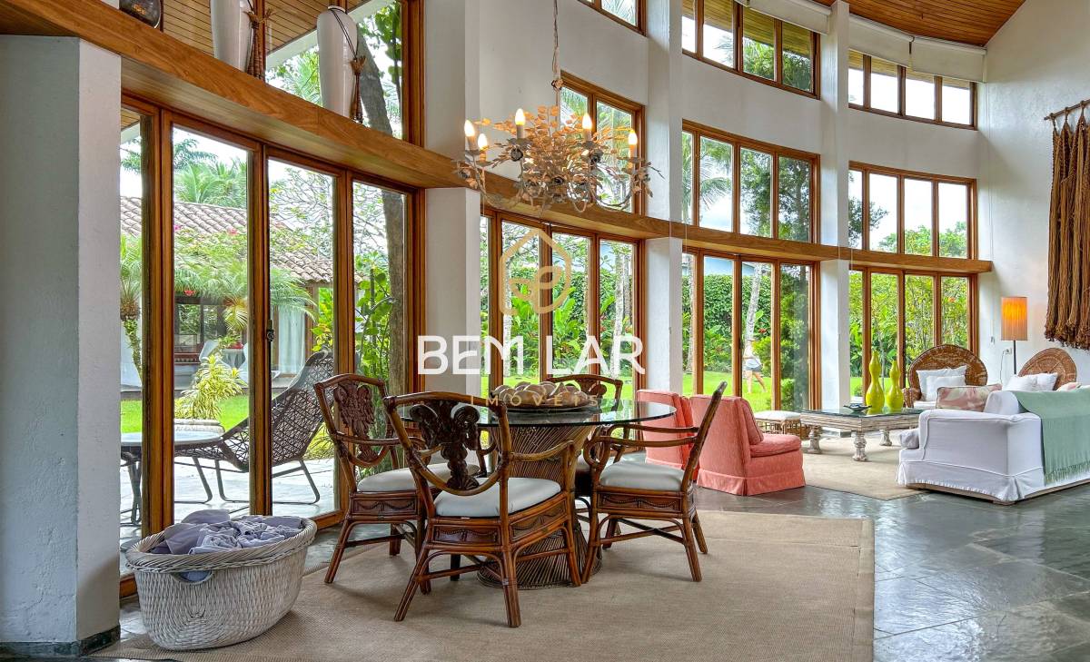  - Uma Obra de Arte Arquitetônica no Jardim Acapulco, Guarujá