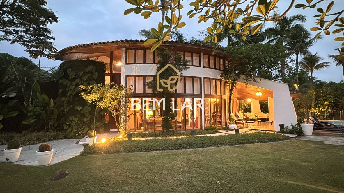 Casa de condomínio à venda com 5 quartos - ,